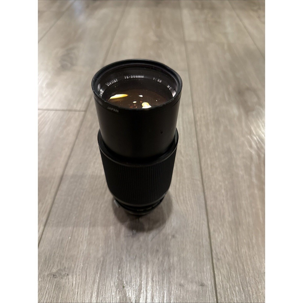 Vintage Vivitar 75-205 mm 1:3.8 Close Focusing Auto Zoom Lens Excellent